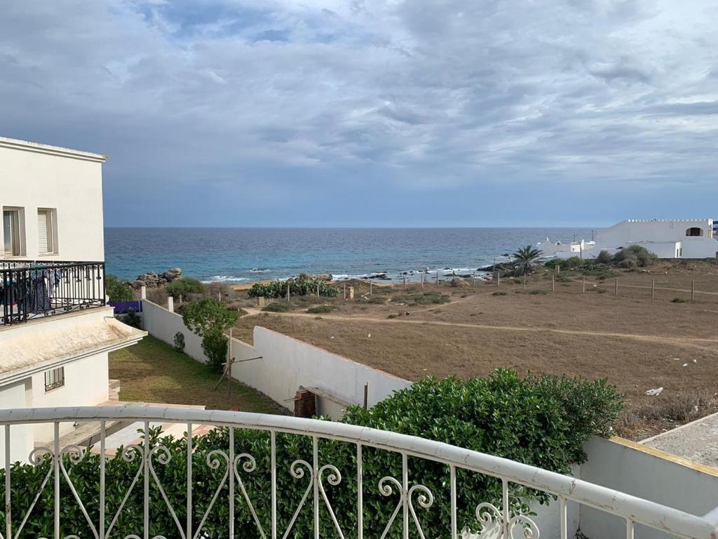 Airbetter - Beachfront 2 bedroom apartment in Kelibia image 2