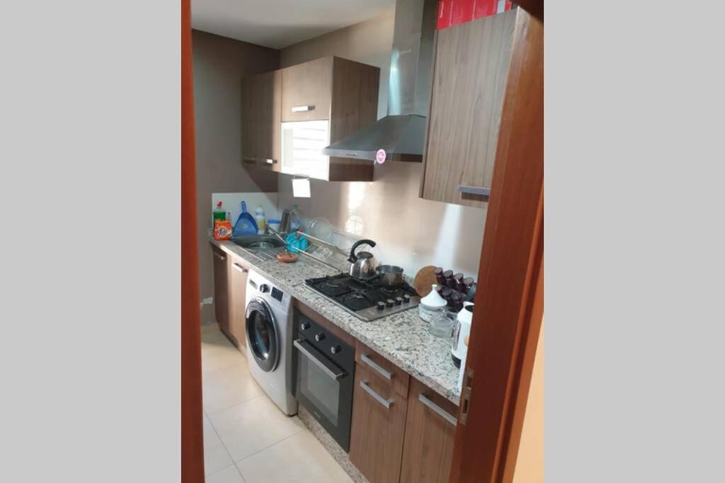 Apartment Near & close to Casablanca Mohammed V International Airport image 1