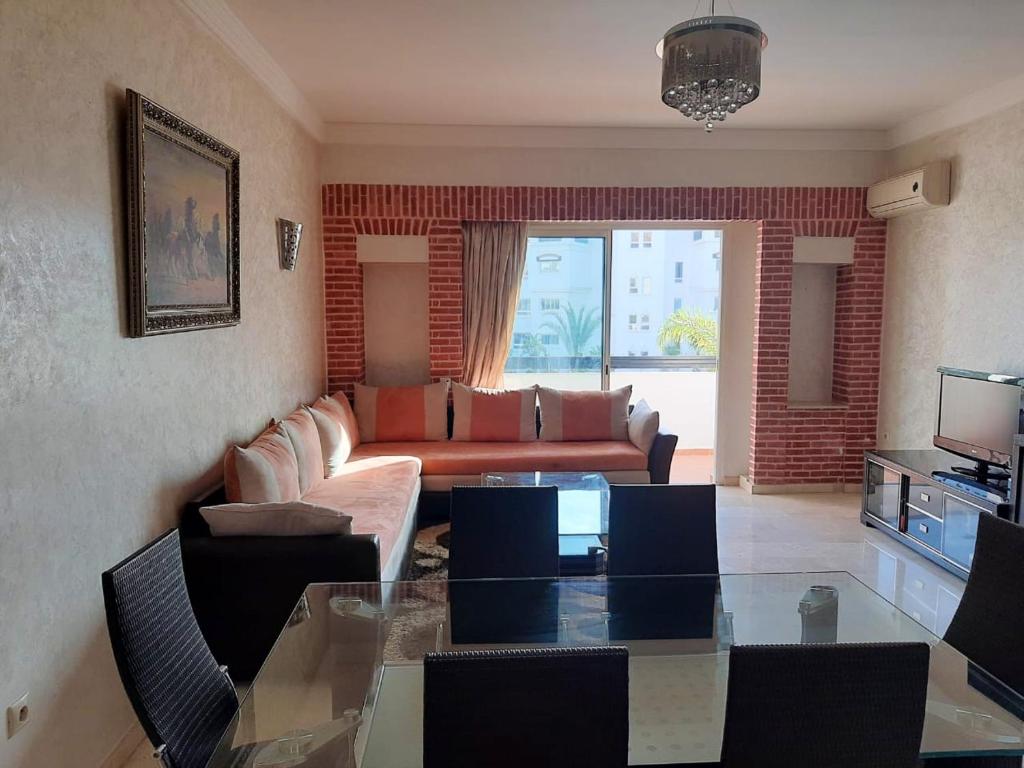 Apartment with 2 bedrooms in Agadir Secteur Touristique with wonderful sea view shared pool balcony image 2