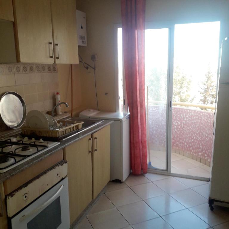 Apartment with 2 bedrooms in Agadir with balcony and WiFi 4 km from the beach image 7