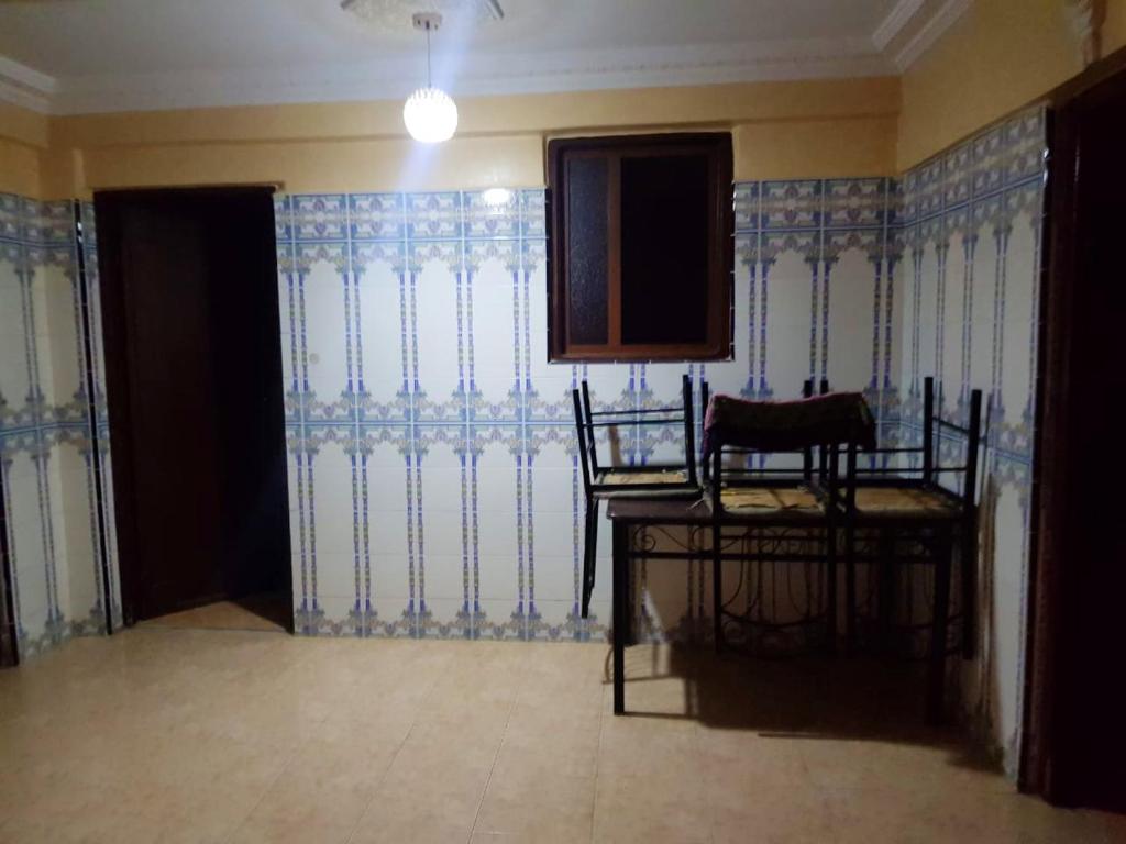 Apartment with 2 bedrooms in Agadir with wonderful sea view and terrace 100 m from the beach image 0