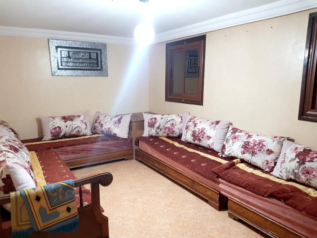 Apartment with 2 bedrooms in Agadir with wonderful sea view and terrace 100 m from the beach image 5