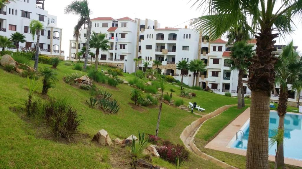 Apartment with 2 bedrooms in Cabo Negro with shared pool and enclosed garden 5 km from the beach image 9