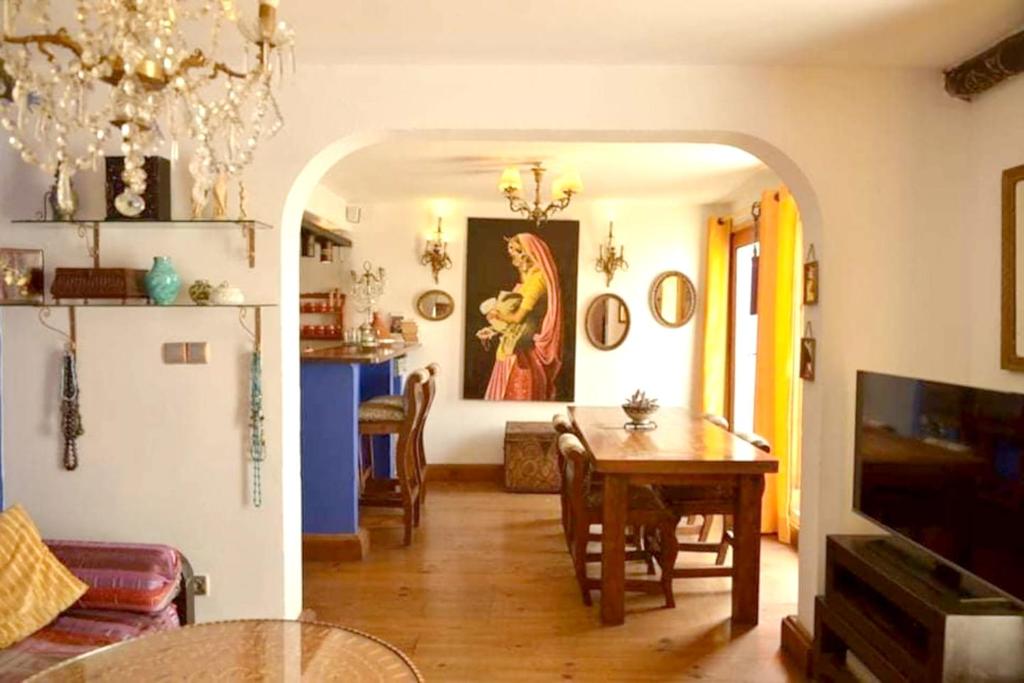 Apartment with 2 bedrooms in Essaouira with wonderful city view terrace and WiFi 2 km from the beach image 0