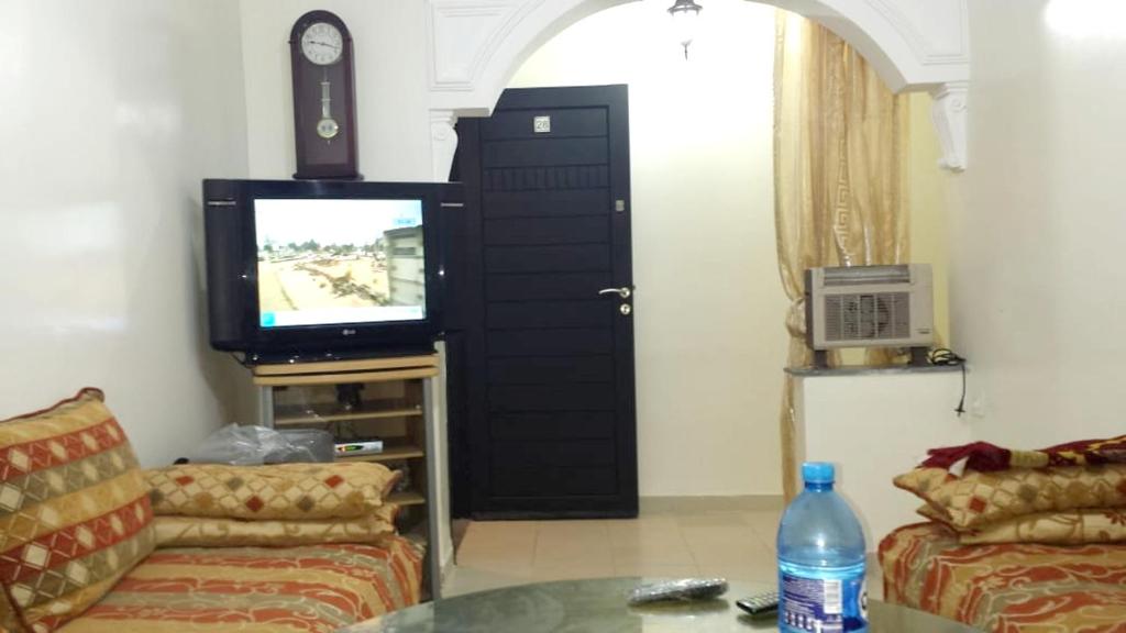 Apartment with 2 bedrooms in Kenitra with wonderful mountain view and furnished garden