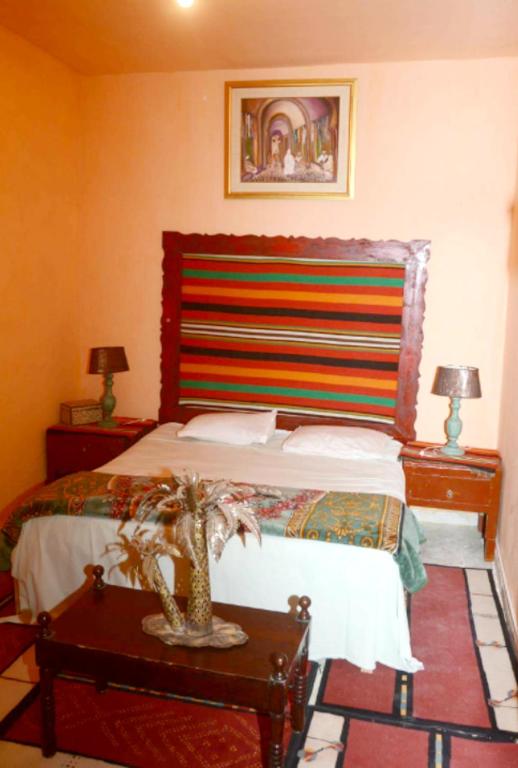 Apartment with 2 bedrooms in Tunis with terrace and WiFi 4 km from the beach image 1