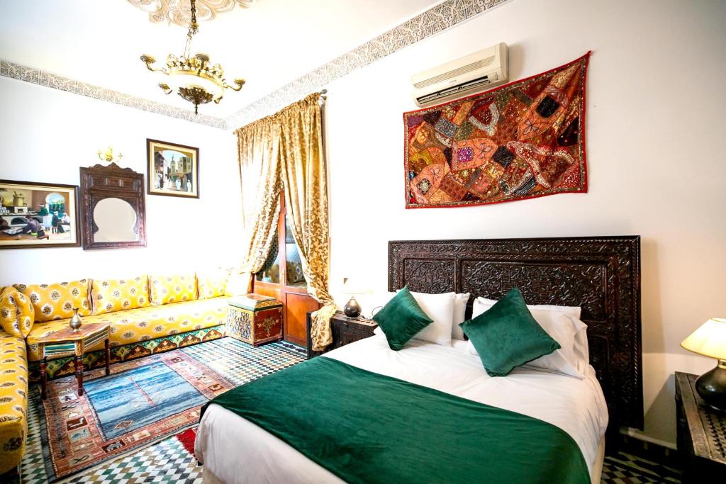 Apartment with 3 bedrooms in FES with enclosed garden and WiFi image 4