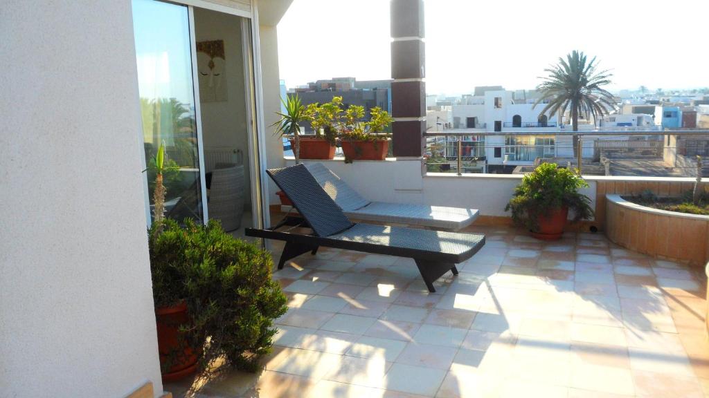 Apartment with 4 bedrooms in Mahdia with wonderful sea view furnished terrace and WiFi 100 m from the beach image 7