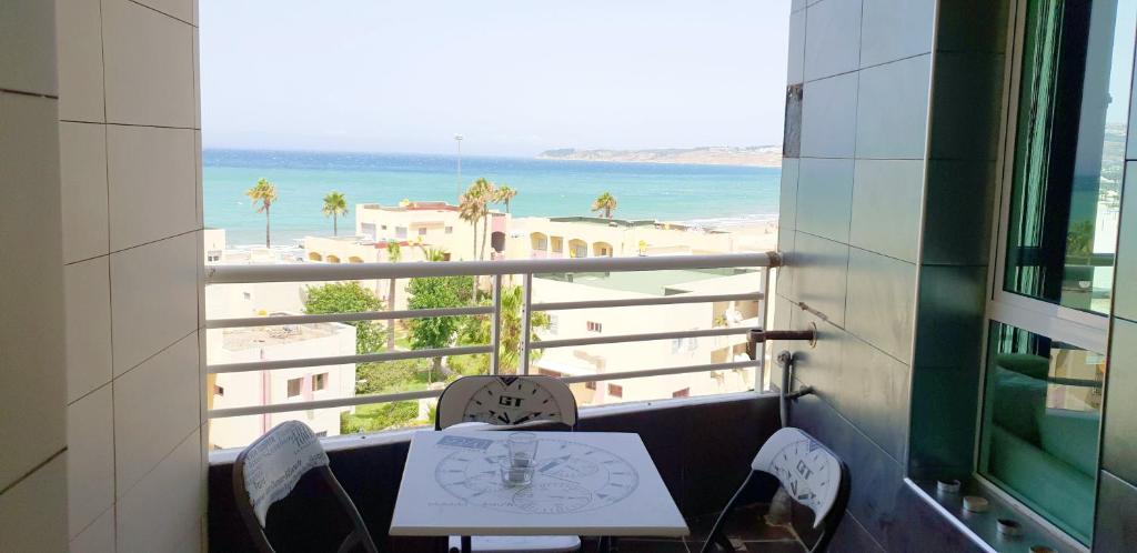 Apartment with one bedroom in Tanger with wonderful sea view and furnished balcony 50 m from the beach