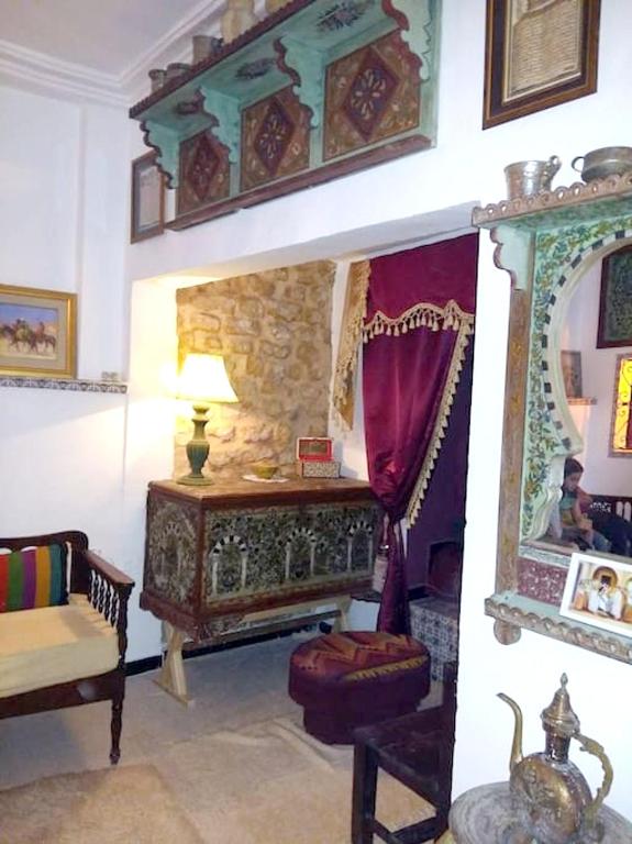 Apartment with one bedroom in Tunis with wonderful mountain view furnished terrace and WiFi image 3