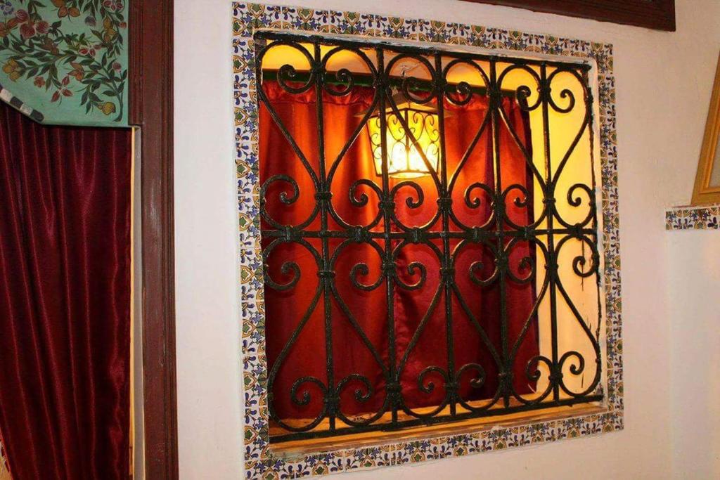 Apartment with one bedroom in Tunis with wonderful mountain view furnished terrace and WiFi image 6