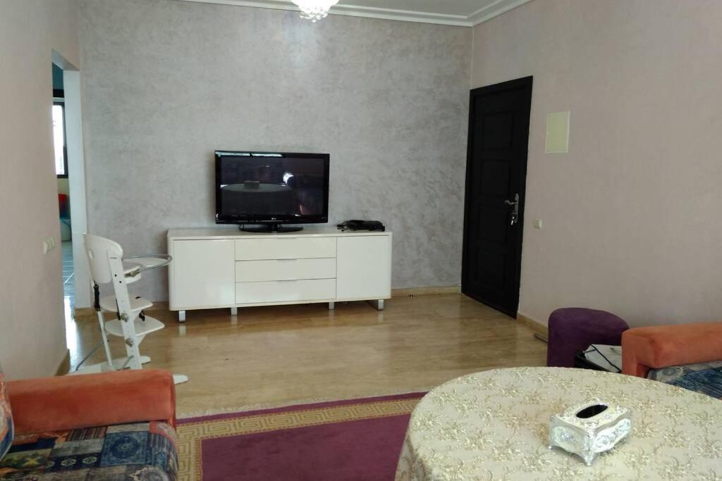 Appartement Diyar 8 only 3.1 km from airport