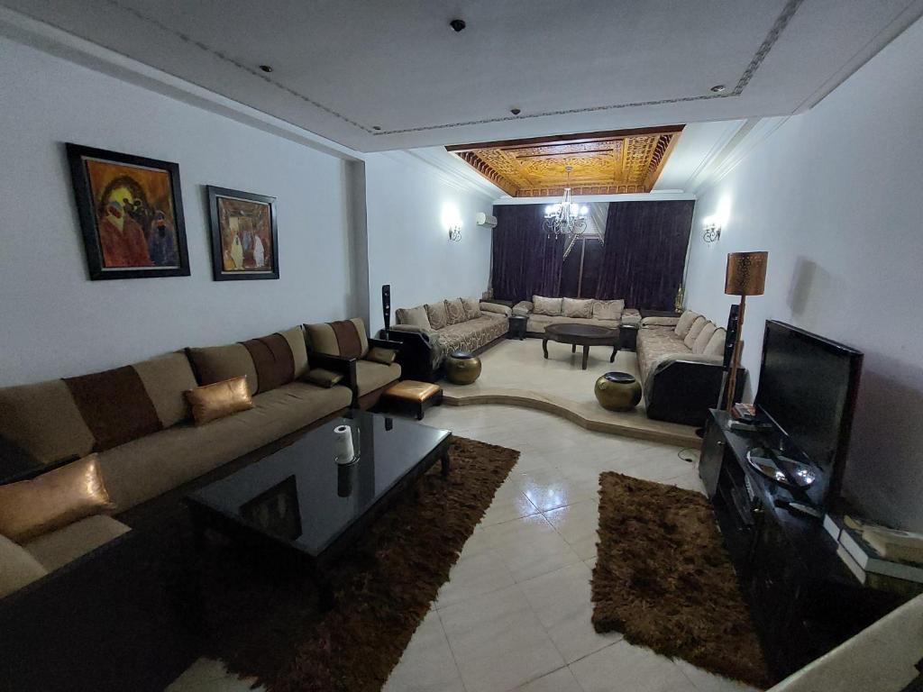 Appartement Hamria Meknes image 3