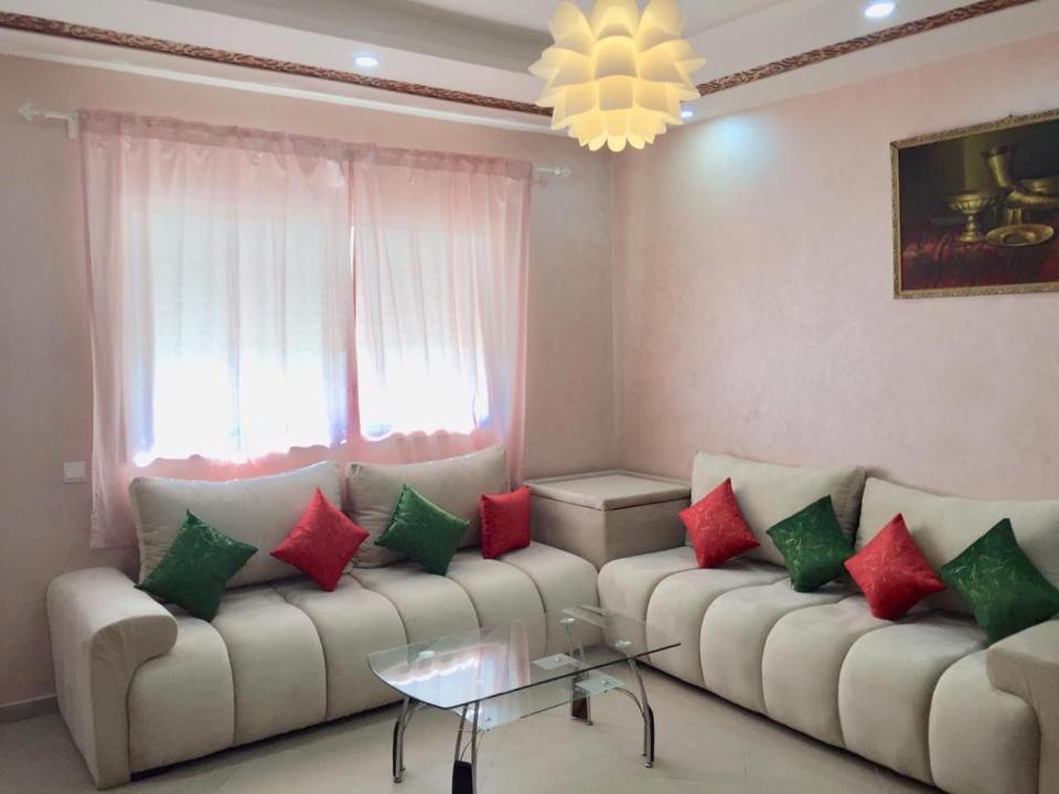 Appartement Maamora centre ville Kenitra , deux chambres ,en face gare TGV image 1