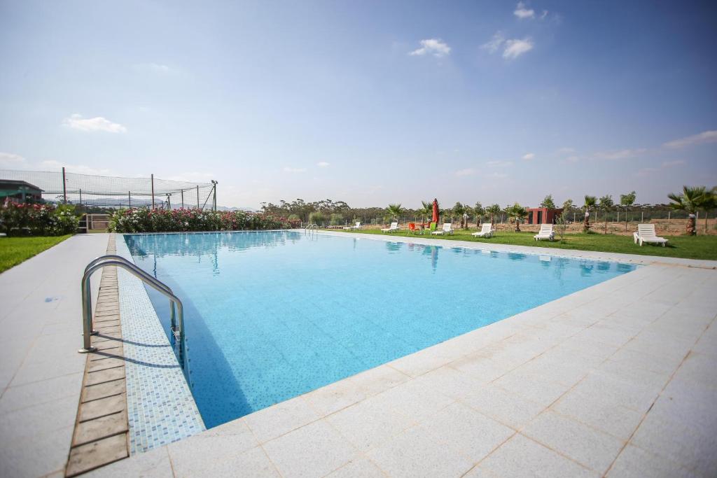 Appartement neuf avec piscine et jardin BIO, excursions QUADS image 9