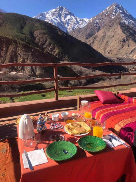 Aux lumières du toubkal image 9