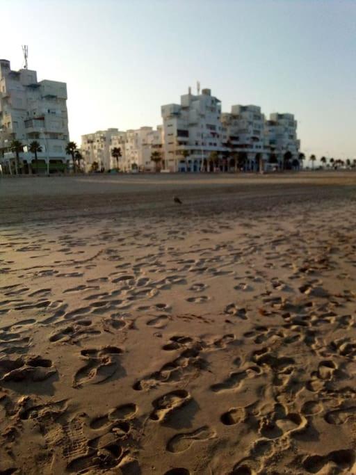 Beautiful apartment overlooking Martil beach image 6