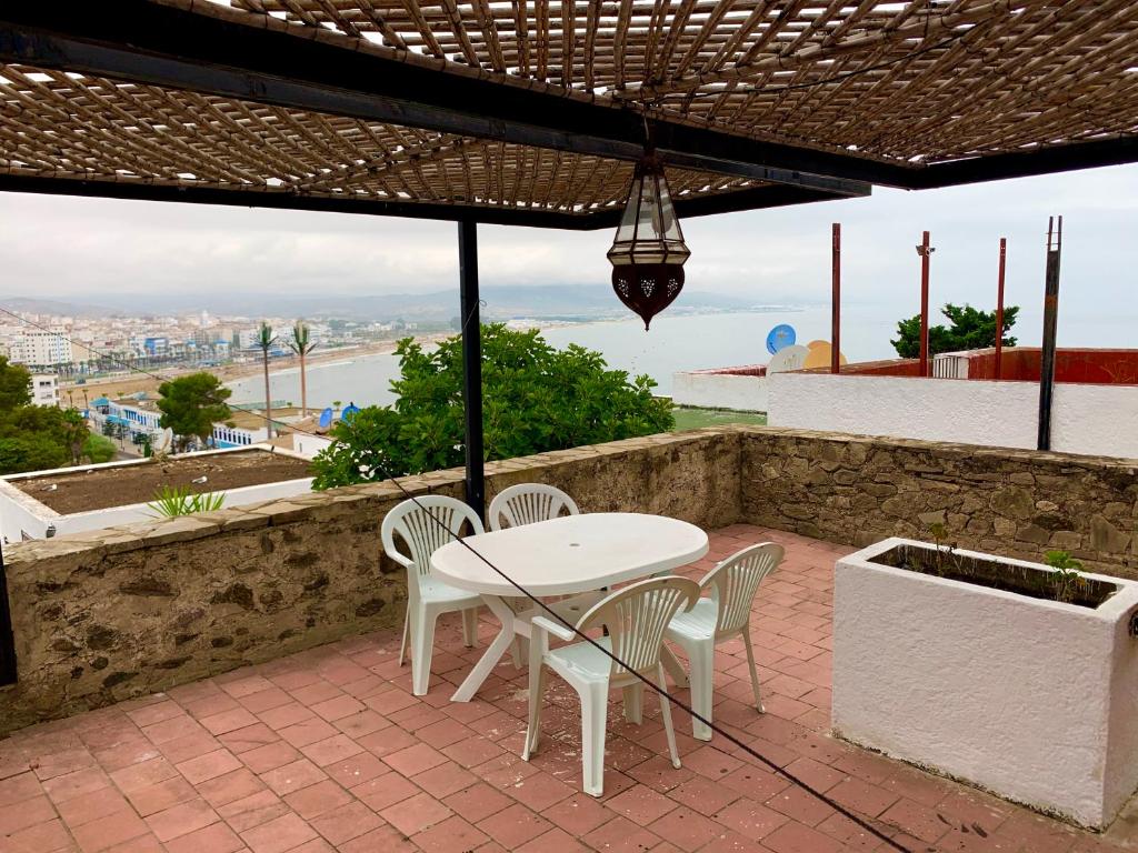 Bungalow vue sur mer mdiq/marsa image 9