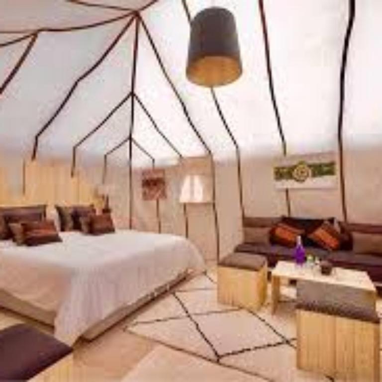 Cafe Du Sud Luxury Camp image 0