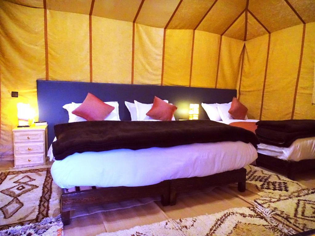 Camel Trips Luxury Camp image 1