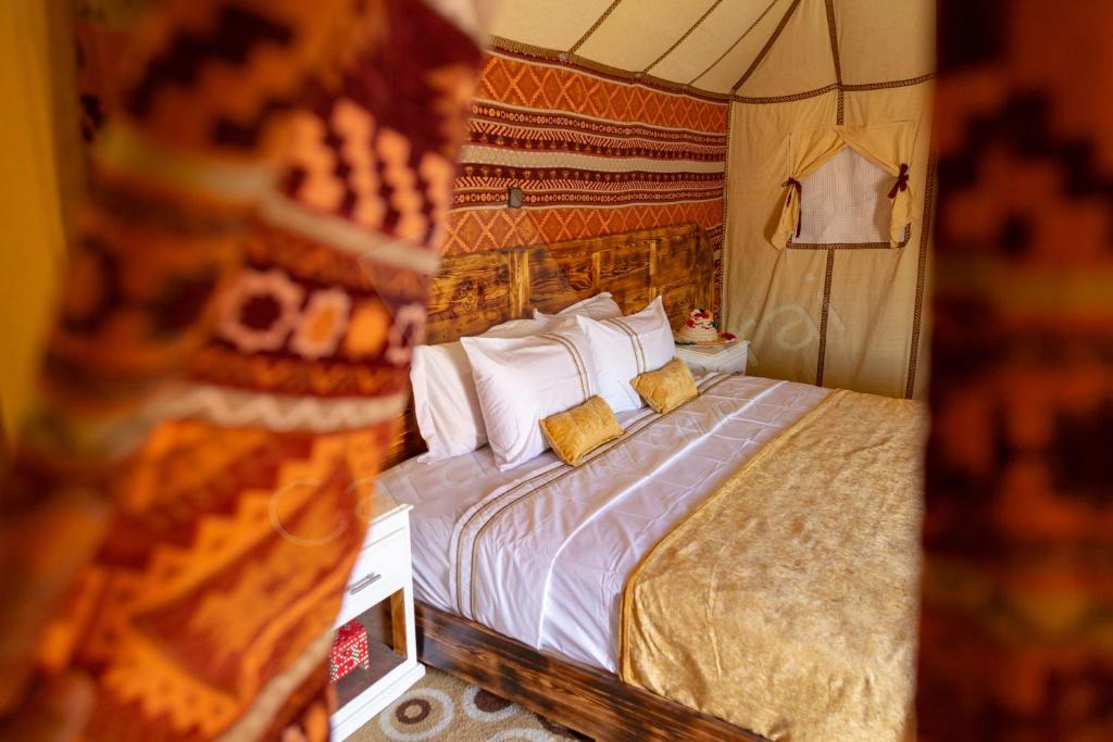 Caravanserai luxury Desert Camp image 5