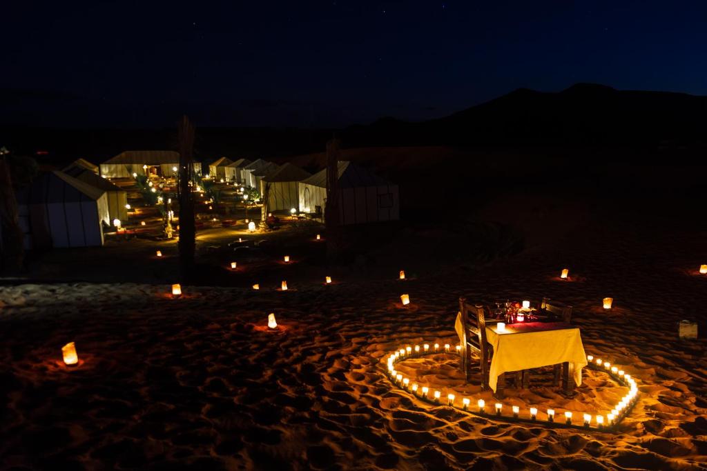 Caravanserai luxury Desert Camp image 7