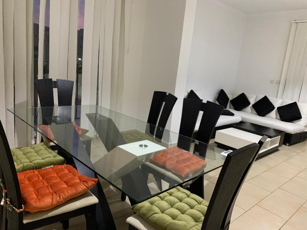 Charmant appartement f4 à la résidence Hasnaoui Oran