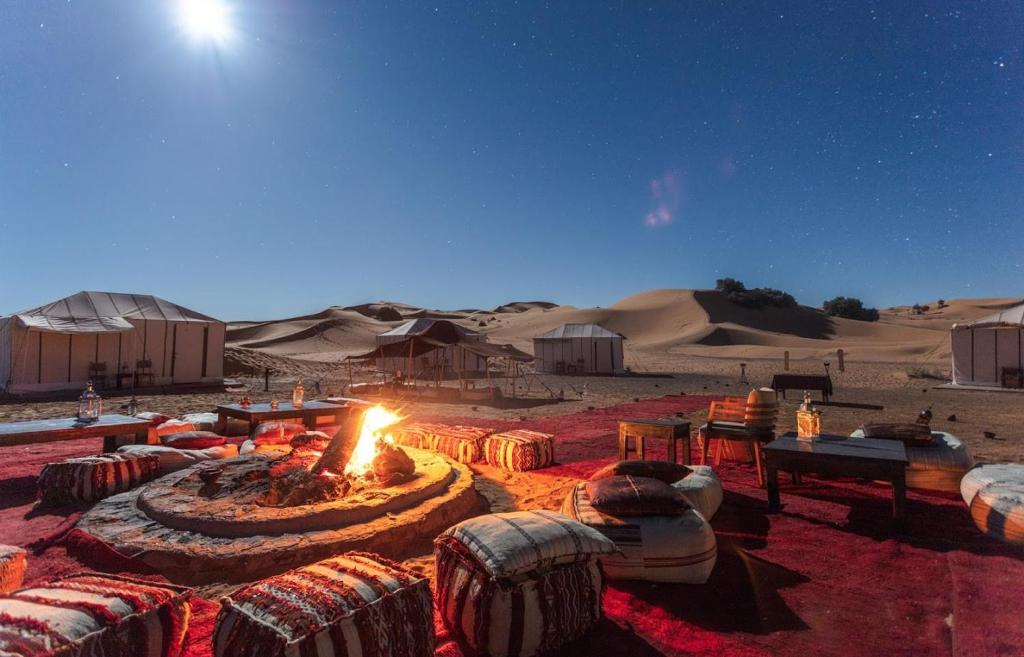 Erg Chebbi Luxury Desert Camp image 7