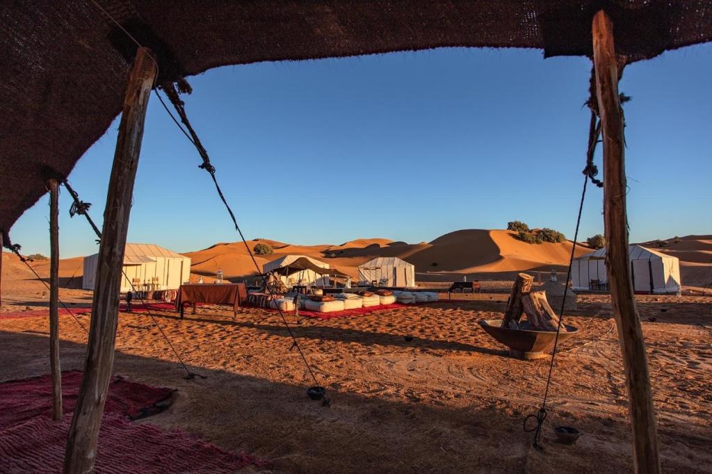 Erg Chebbi Luxury Desert Camp image 8