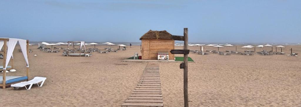 F3 Casabay beach sidi rahal vue sur piscine image 1