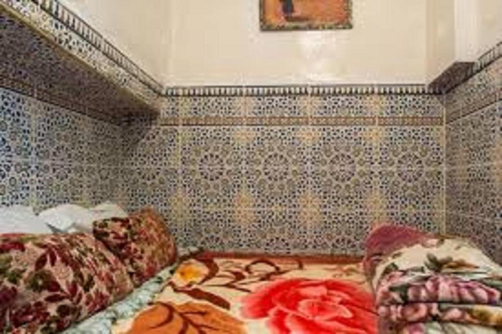 Family Room for 4 peoples Sunny Riad Inside Medina Fes El Bali image 7