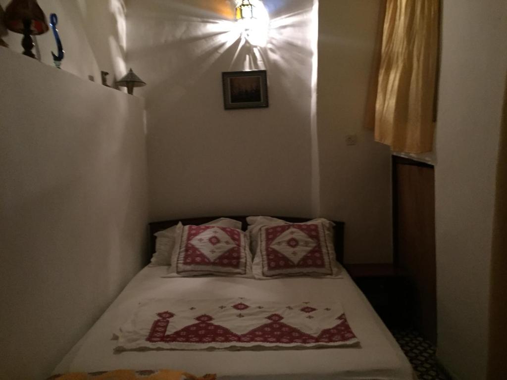 Family Room for 6 peoples Sunny Riad Inside Medina Fes El Bali image 3