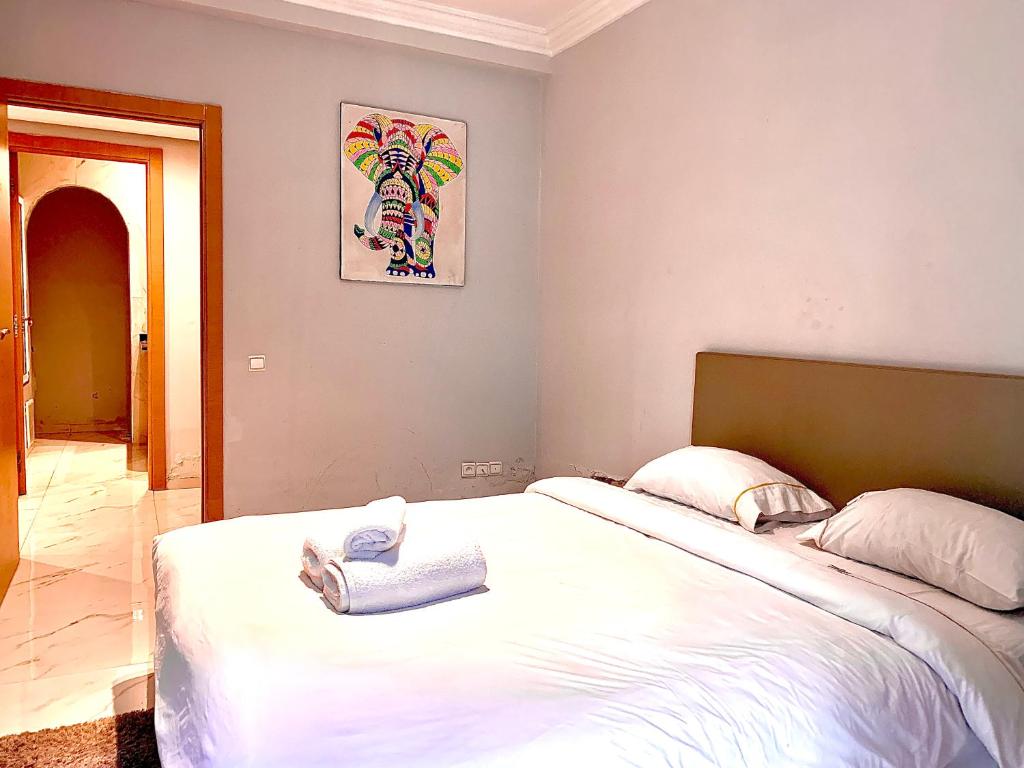 G5 - Amazing 2 bedrooms with private garden. image 1