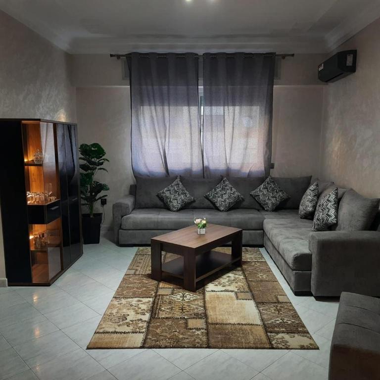 Grand appartement au centre-ville de Tanger Nejma