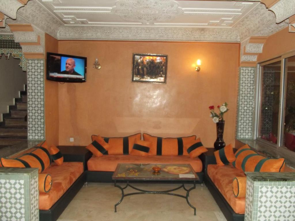 Hotel Al Kabir image 1