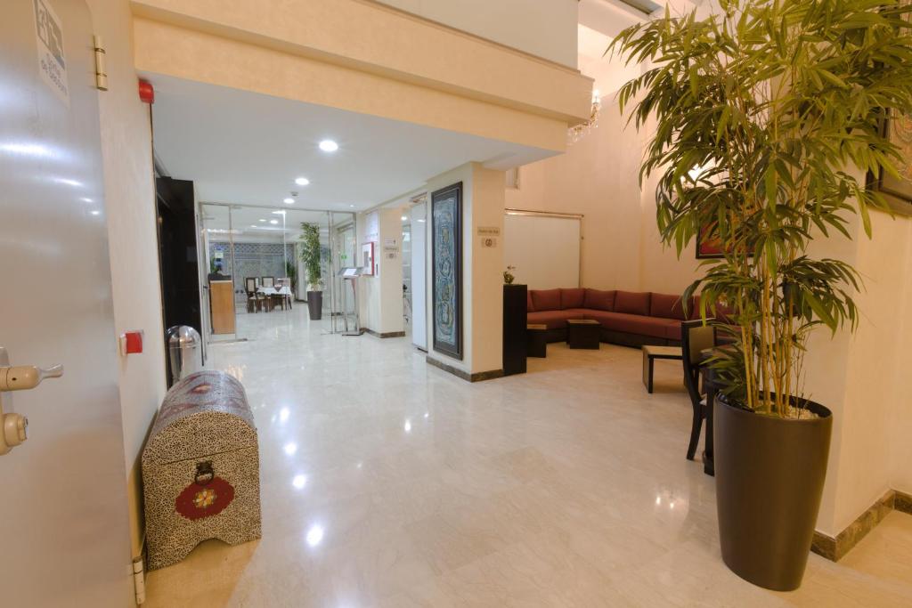 Hotel Al Walid image 1