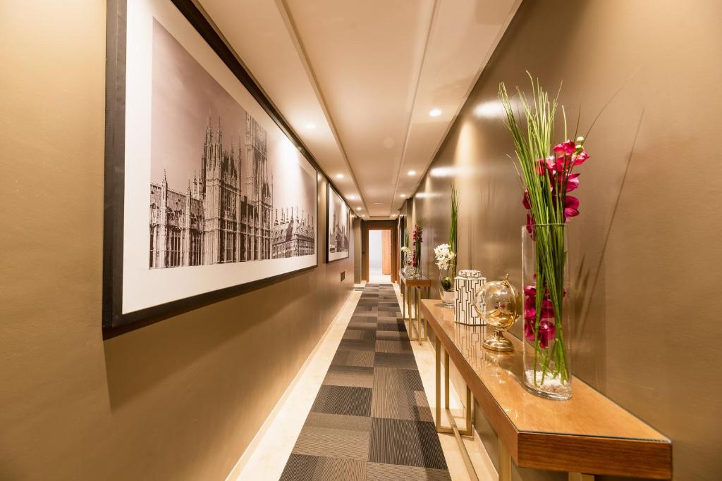 Hotel Avenue Suites Deluxe image 6