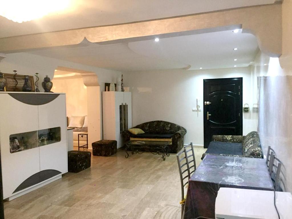 House with 2 bedrooms in Casablanca with wonderful city view furnished garden and WiFi image 6