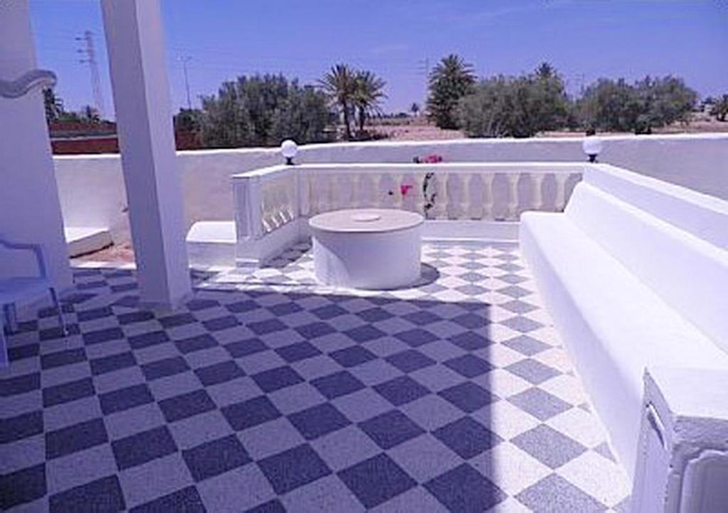 House with 3 bedrooms in Djerba Midoun with terrace and WiFi 800 m from the beach image 2