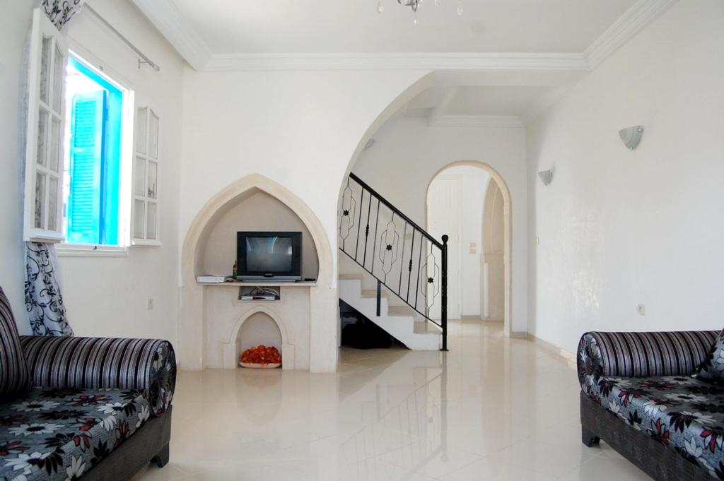 House with 3 bedrooms in Djerba Midoun with terrace and WiFi 800 m from the beach image 5