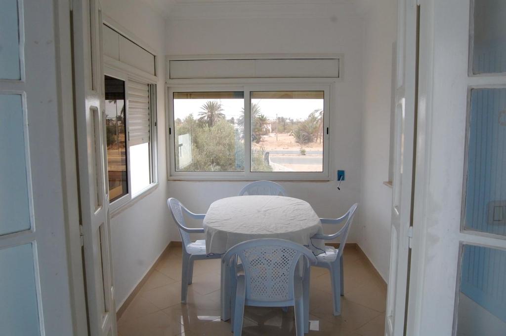 House with 3 bedrooms in Djerba Midoun with terrace and WiFi 800 m from the beach image 6