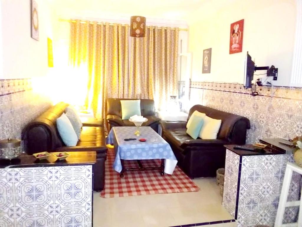 House with 3 bedrooms in Tangier with wonderful city view enclosed garden and WiFi image 1