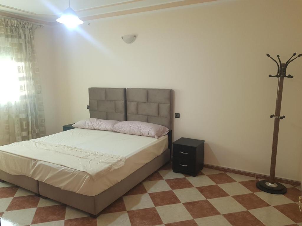 Joli appartement meublé à louer à Al-Hoceima image 9