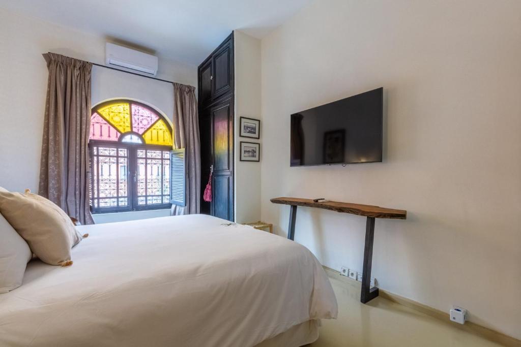 \"LE 21\", EXCLUSIVE DUPLEX 400m from Jemaa el Fna - JACUZZI - HAMMAM - NETFLIX - HIGH-SPEED WIFI image 4