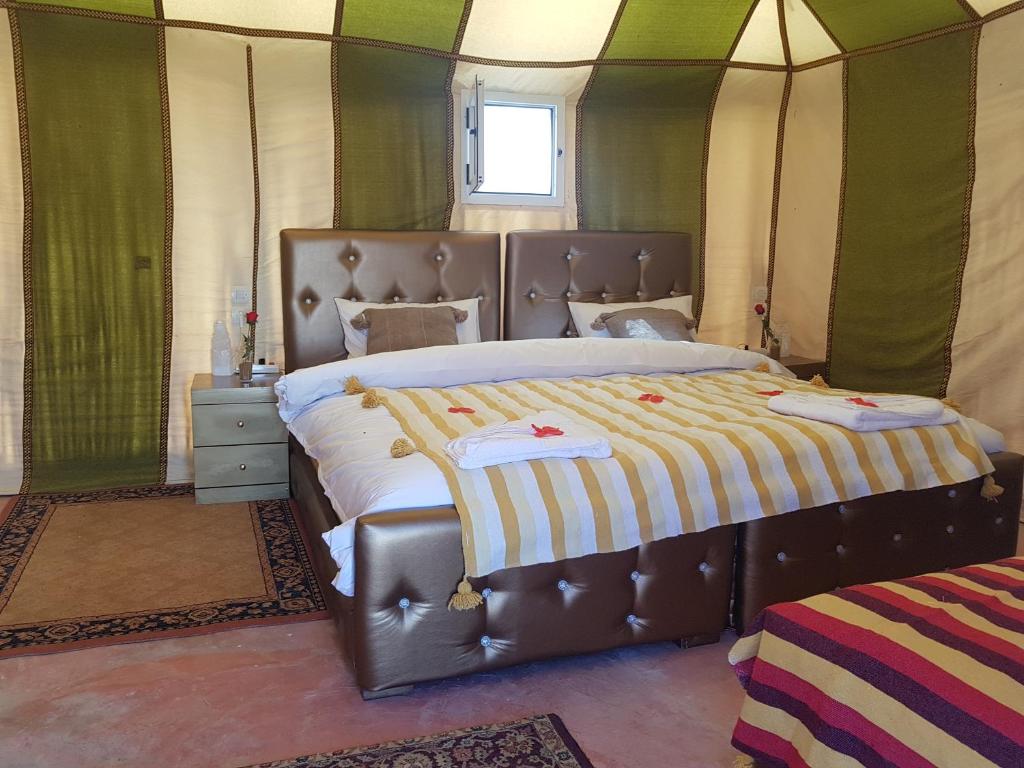 luxury camp image 2