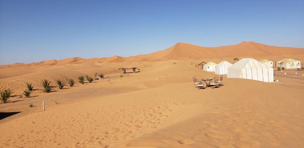 luxury merzouga camp image 6