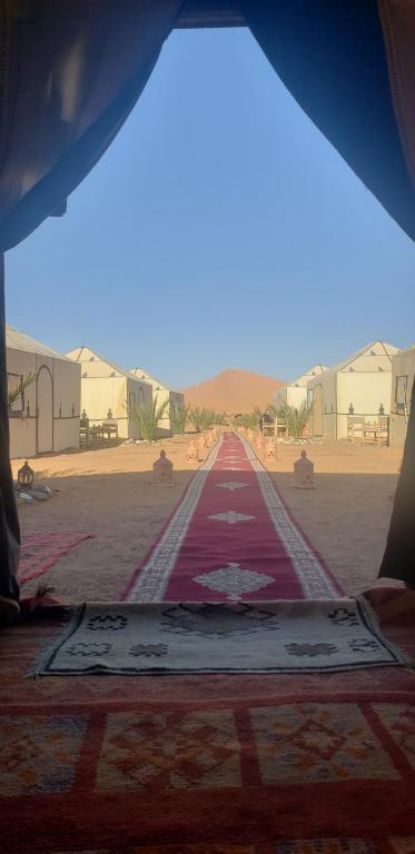 luxury merzouga camp image 9