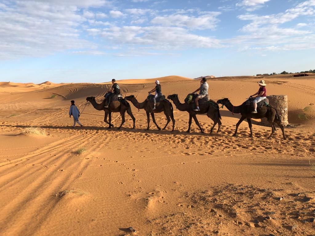 merzouga bazzine desert camp image 2