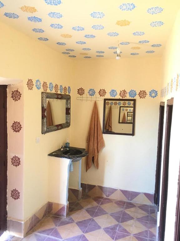 Merzouga Blue Sky image 5