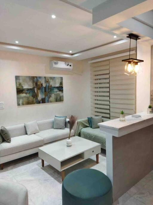 Modern Apt in Desirable Area Close to Marsa, Lac image 2